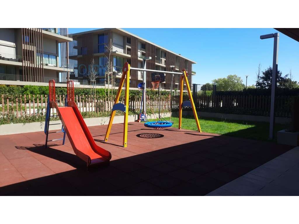 Fantástico Apartamento T2 para Venda no Bairro do Rosário em Cascais-29