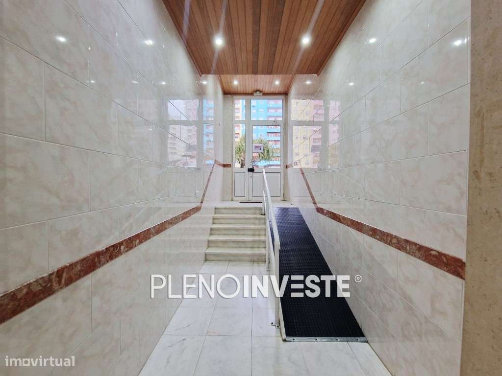 T2 com suite em prédio com elevador-20