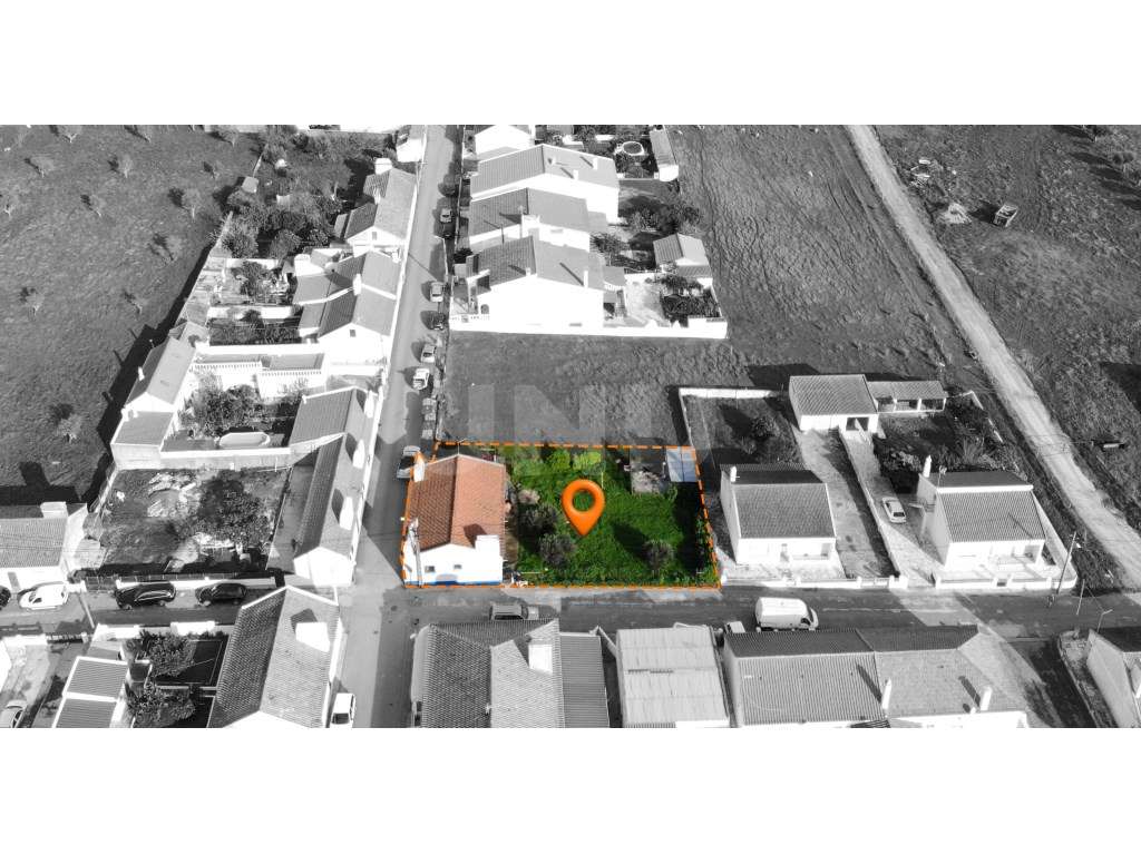 Moradia Térrea T2 com terreno urbanizável - Grande imagem: 4/22