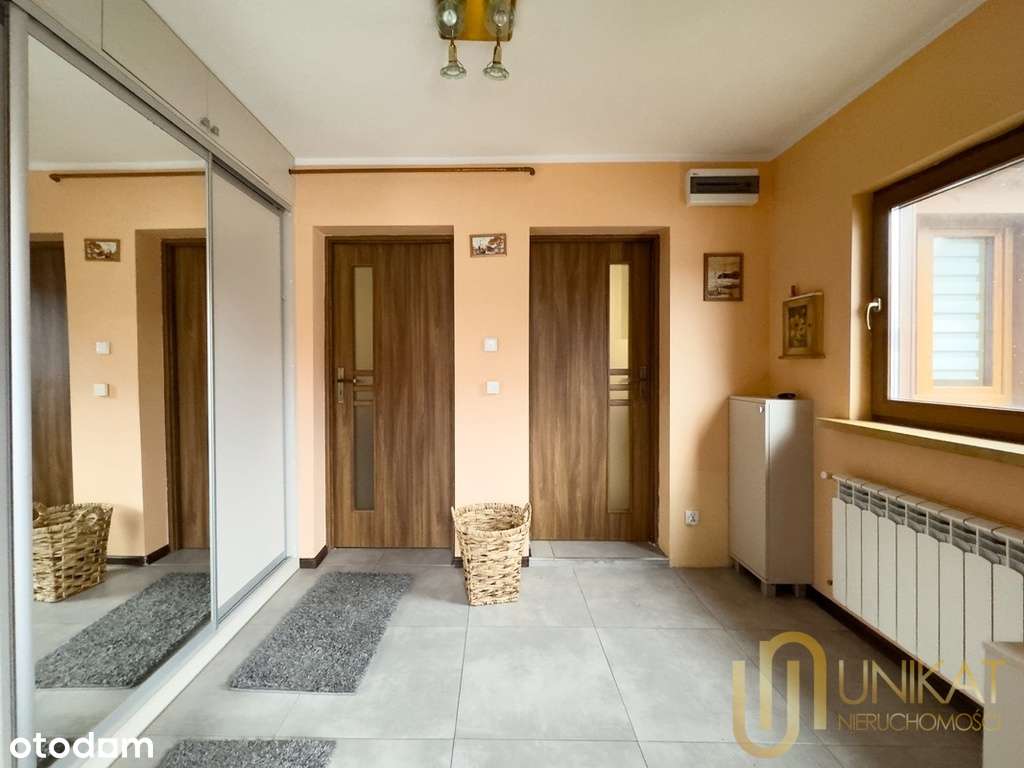 Dom z potencjałem biznesowym w Centrum Bojar-6