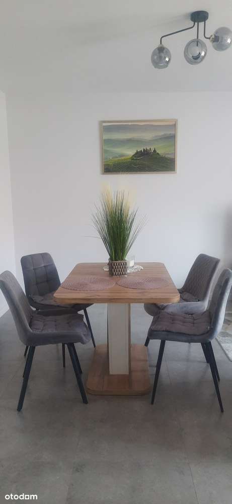 Nowy dom w Osieczanach, urządzony do zamieszkania-10