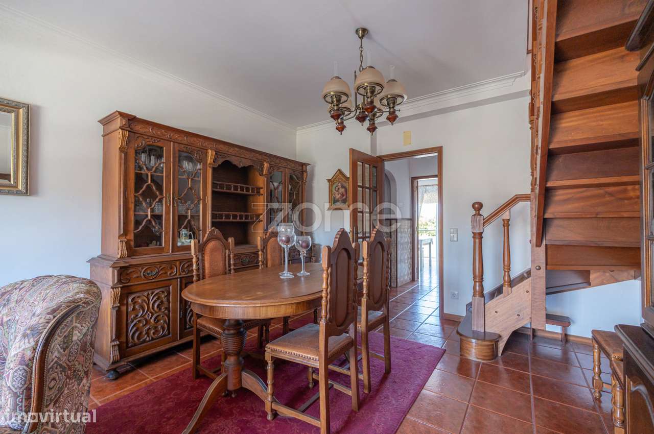 Apartamento T2 Duplex em Santo António dos Olivais, Coimbra-0
