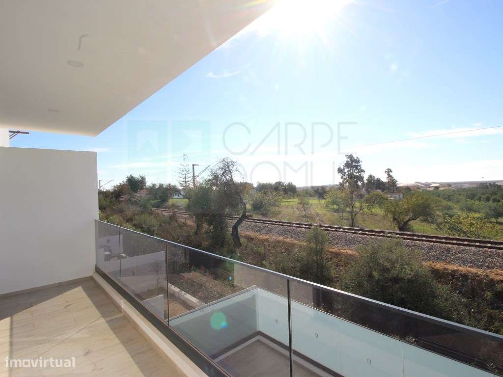 Nova Moradia T4 em Tavira - Conforto e Elegância-19
