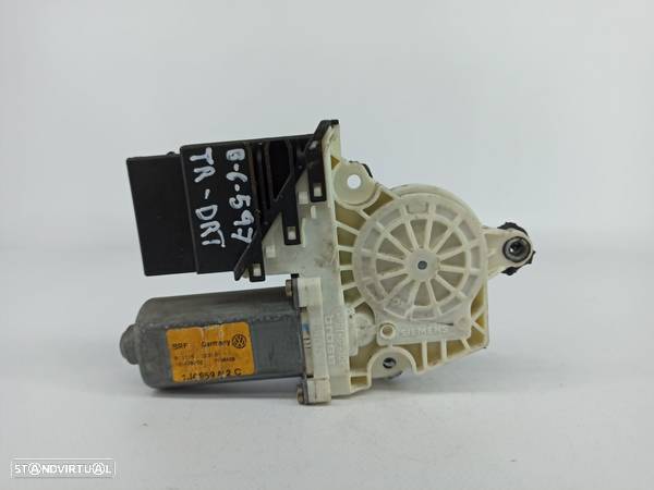 Motor De Elevador Trás Direito Volkswagen Golf Iv (1J1) - 1