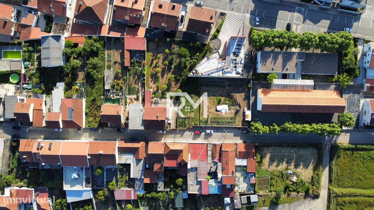 TERRENO PARA CONSTRUÇÃO DE MORADIA | SOBRADO, VALONGO-8