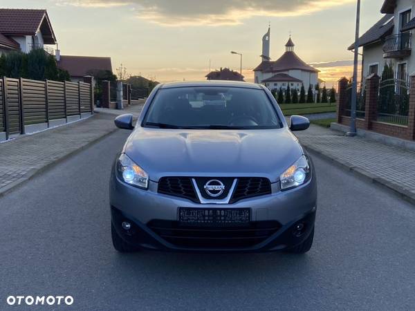 Nissan Qashqai 1.6 Visia - 6