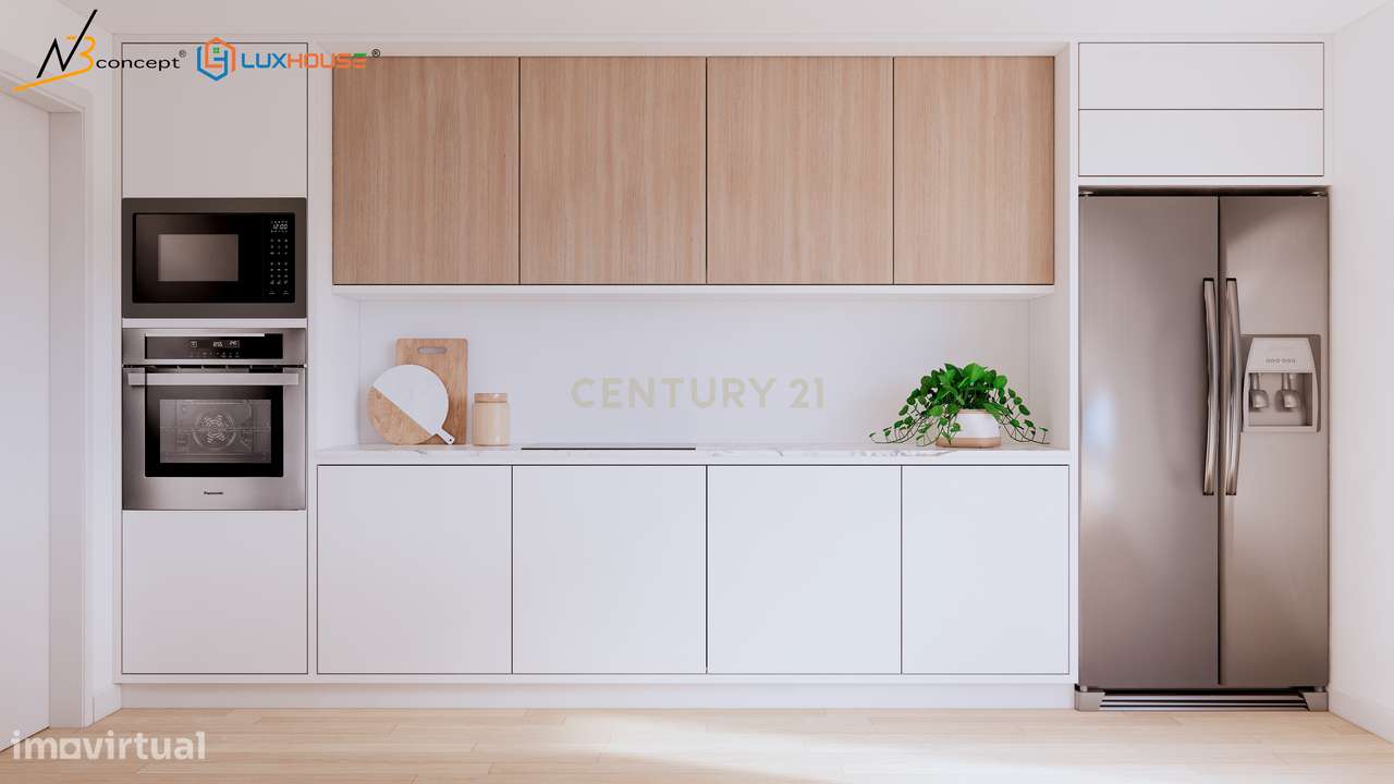 Moradia T4 em banda  com Piscina, Fernão Ferro-12