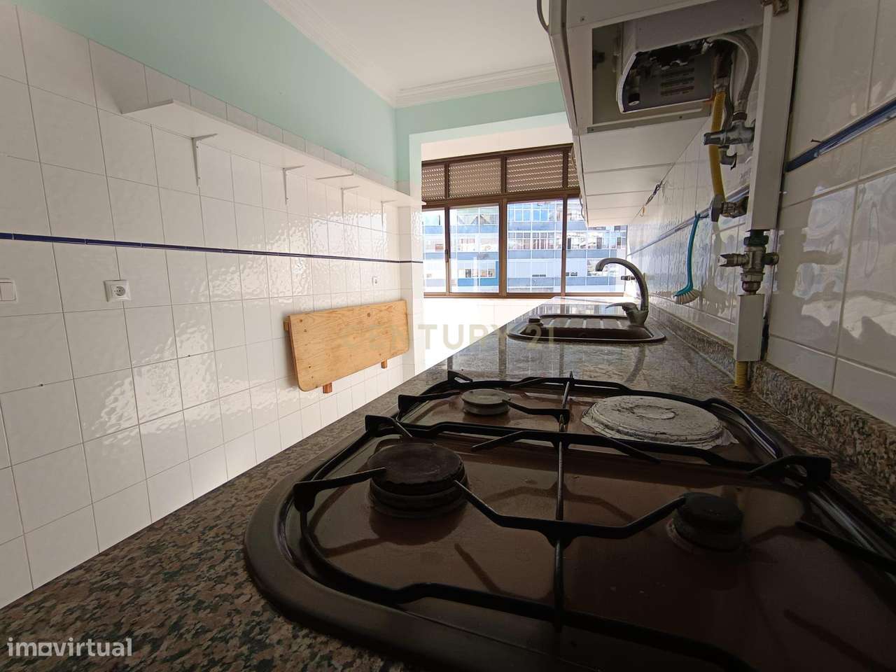 Apartamento de 4 Assoalhadas - Cova da Piedade - União Piedense - Grande imagem: 2/18