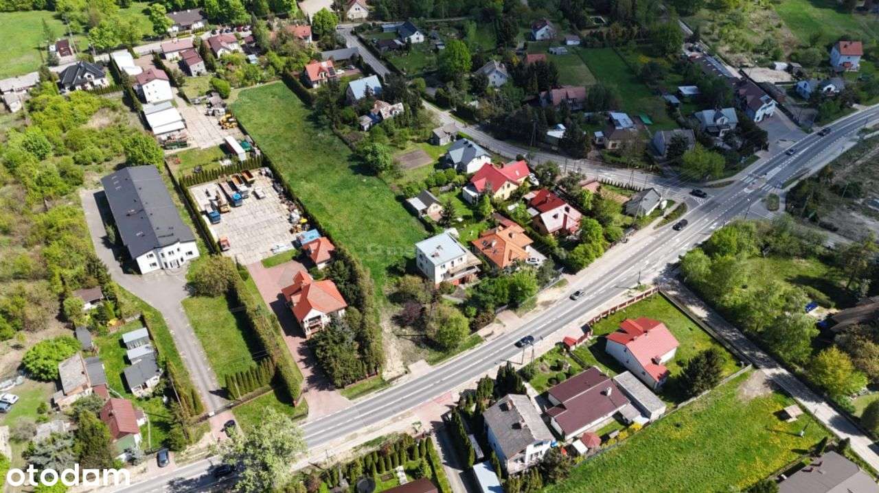 Obiekt przemysłowo-usługowy w Słomczynie, przy drodze wojewódzkiej 724-18