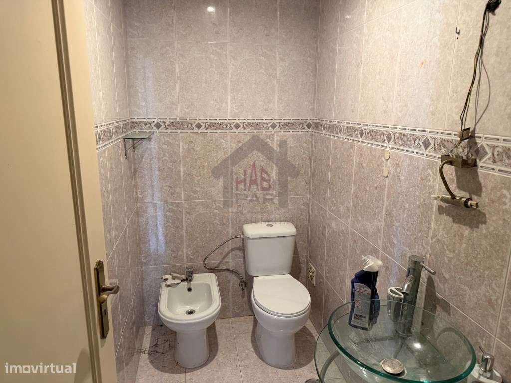 Excelente T2+1 Na Urbanização do Brejo-6