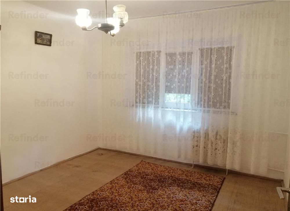 apartament 2 camere, Titan, metrou 1 Decembrie, bloc 1983, reabilitat,