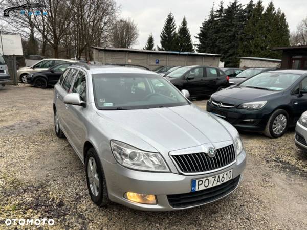 Skoda Octavia Combi 2.0 TDI DPF FAMILY - 6