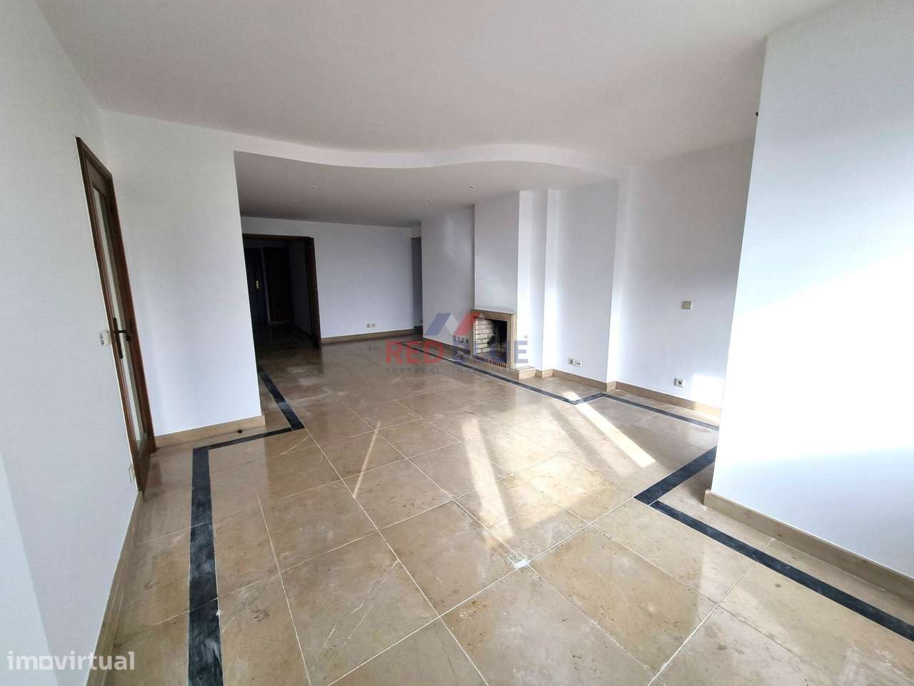 APARTAMENTO T4, 1ª LINHA DE MAR, AVER-O-MAR, PÓVOA DE VARZIM - Grande imagem: 4/19