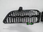 Set grile stanga + dreapta bara fata Vw Touareg An 2007 2008 2009 2010 cod 7L6853666B / 7L6853669B - 3