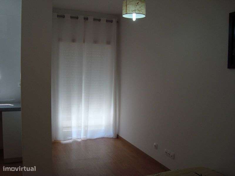 Apartamento T0 Castelo Branco - Grande imagem: 4/12