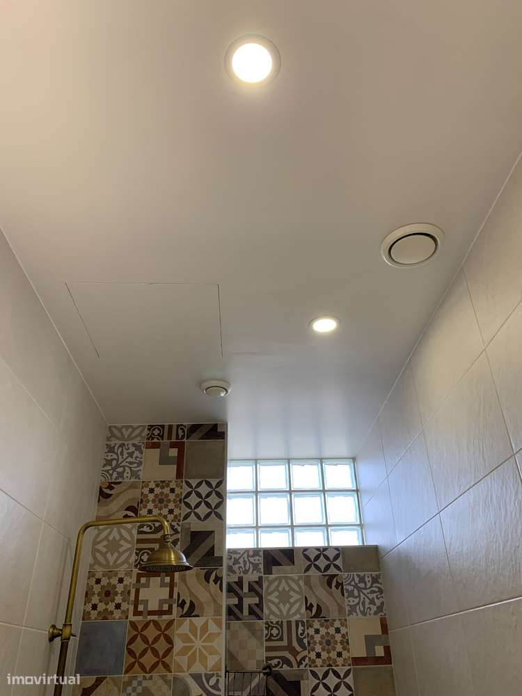 Apartamento T2 remodelado, com estacionamento - Benedita, Alcobaça-19