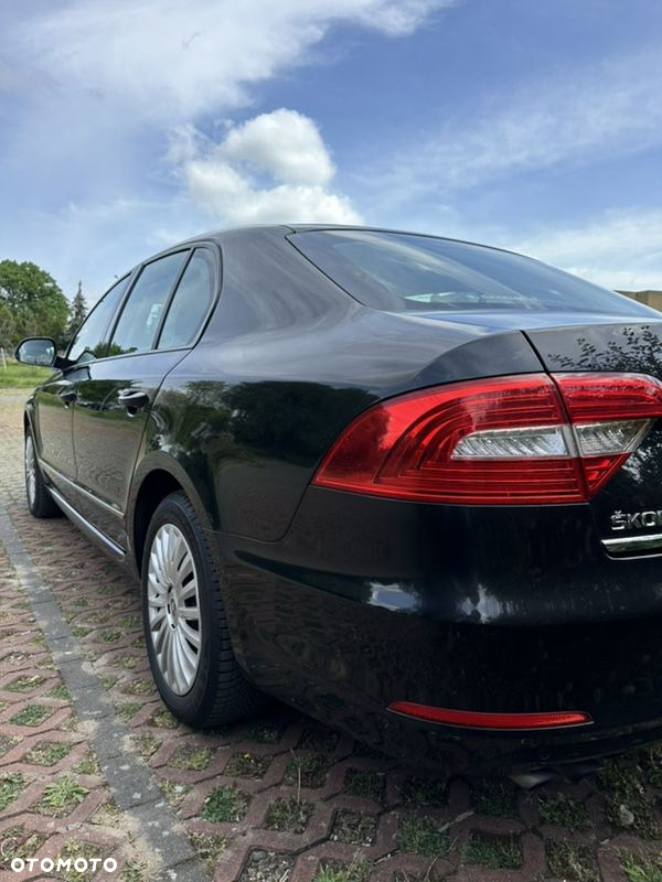 Skoda Superb 1.4 TSI Active - 5