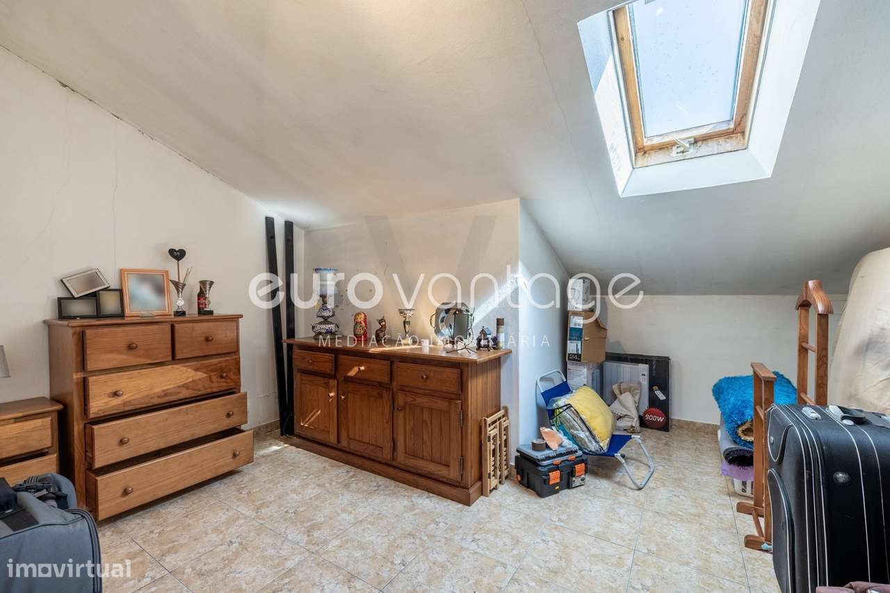 Apartamento T2 na Urbanização de São Romão-26
