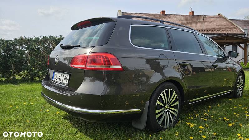 Volkswagen Passat 2.0 TDI Comfortline - 5