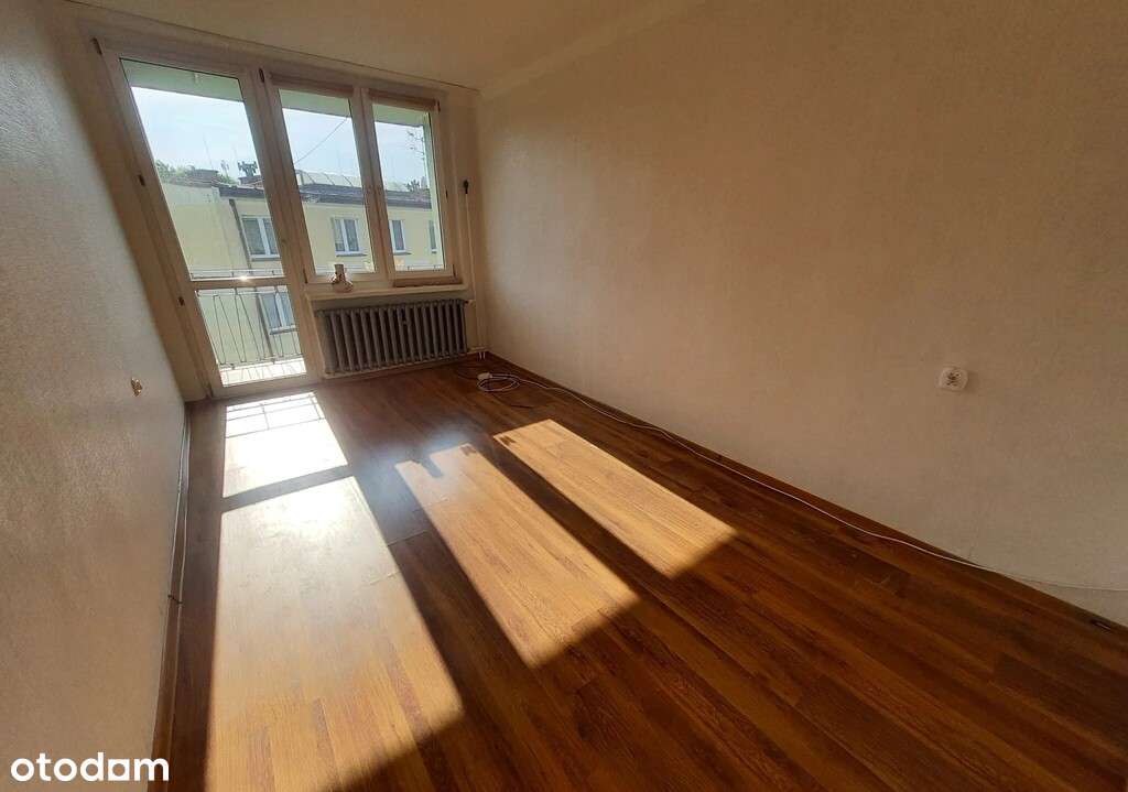 Mieszkanie 3 pokojowe z balkonem-0