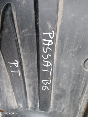 Osłona podwozia płyta prawy tył VW Passat B6 3C0825216 - 6