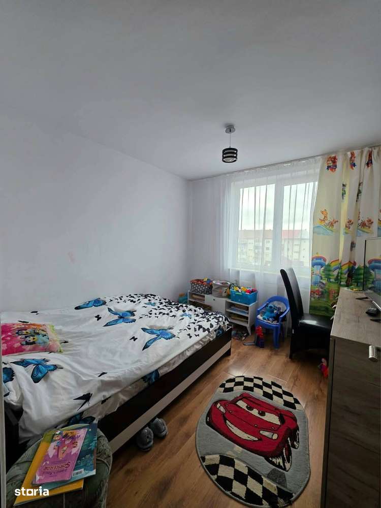 De vanzare 4 camere,2 balcoane,mobilat și utilat zona ultracentrala-10