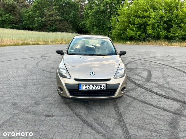 Renault Clio 1.2 TCE Authentique - 2