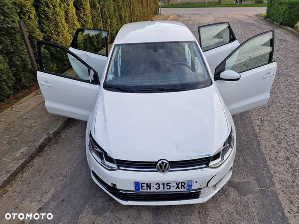 Volkswagen Polo 1.4 TDI Blue Motion Technology Lounge - 15