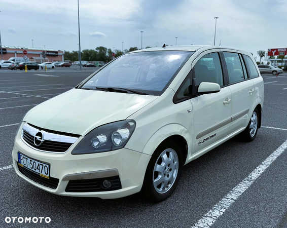 Opel Zafira 1.9 CDTI Automatik Edition - 4