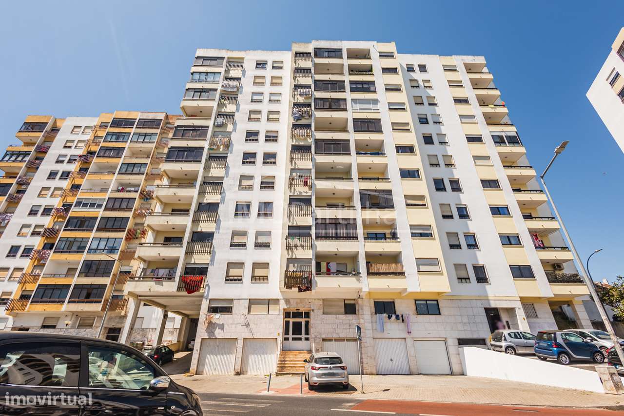 Apartamento t2 à venda na Rua Melquíades Marques-23