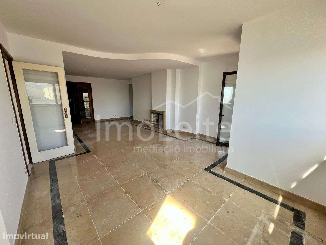Apartamento T4 Póvoa de Varzim Aver-o-Mar Frente Mar - Grande imagem: 5/27