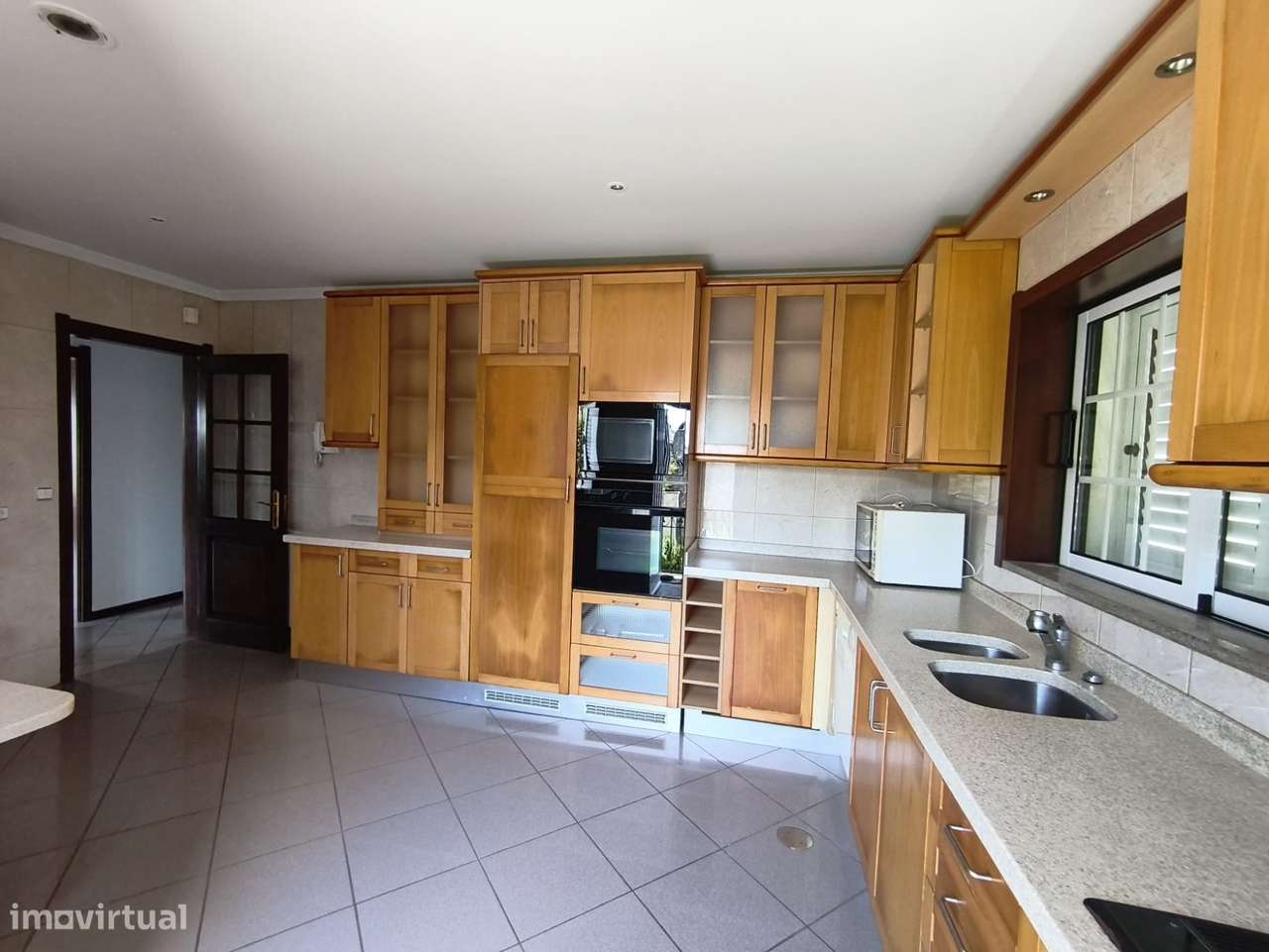 Moradia Isolada T5+1 com Piscina – S. Bernardo.-11