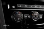 VW Golf 2.0 TSI GTI DSG Performance - 40