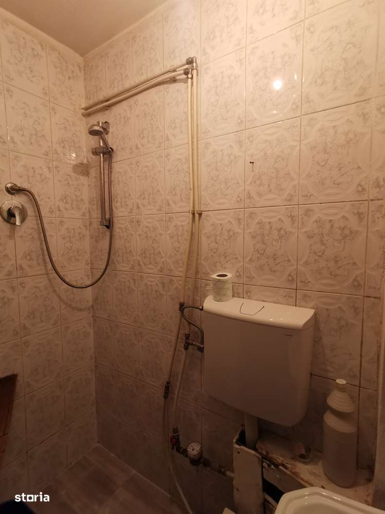 Garsoniere zona Cornisa mobilate si utilate - Imagine principală: 4/6