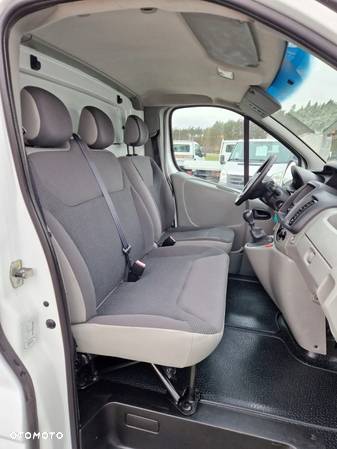 Opel VIVARO 2,0 CDTI 115 KONNA IZOTERMA CHŁODNIA 2 X BOCZNE DRZWI L2H2 MAXI GWARANCJA - 16