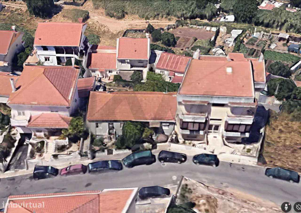 Moradia para recuperação, com 4 divisões em Odivelas - Grande imagem: 5/5