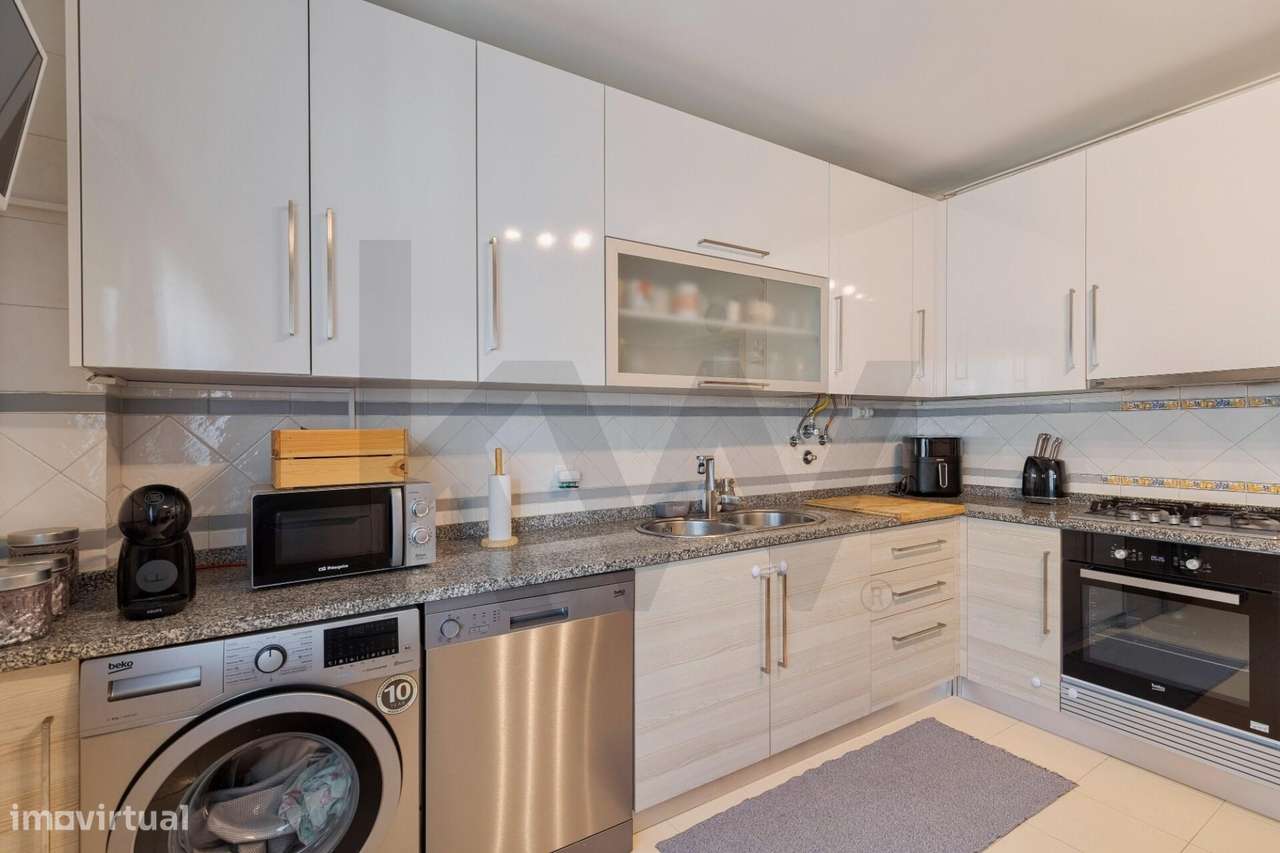 Apartamento T2 no Bairro Afonso Costa | Setúbal – 3º Andar com Elevado - Grande imagem: 4/24