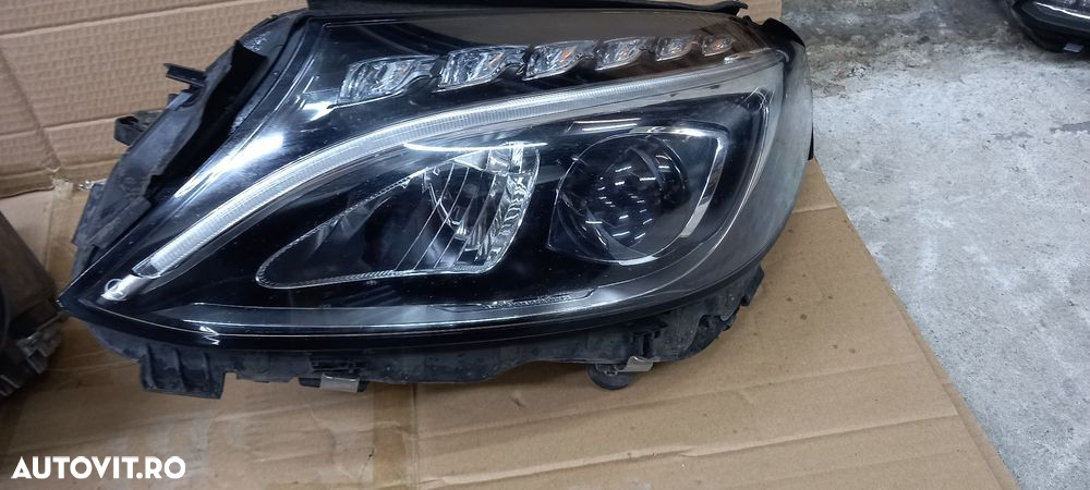 Far stanga led Mercedes C-class W205 2017 - 1