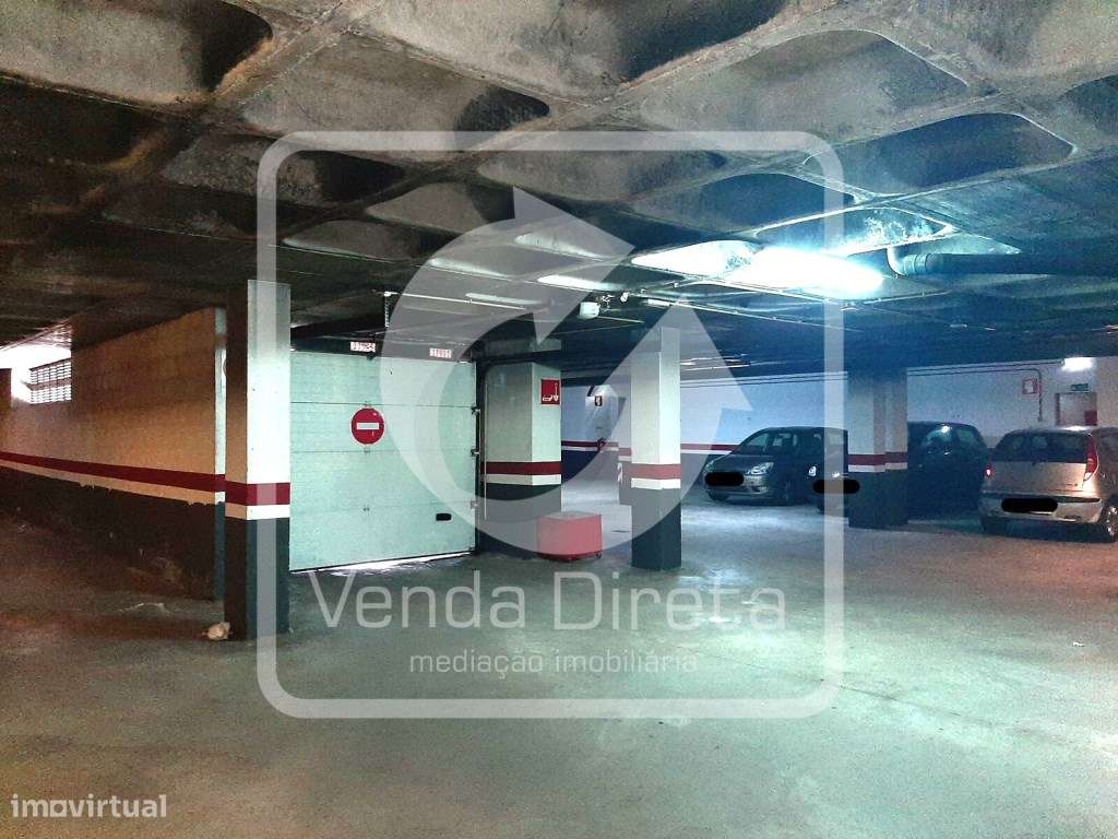 Apartamento T3 | 137 m² | Varanda | Arrecadação | Estacionamento | ...-20