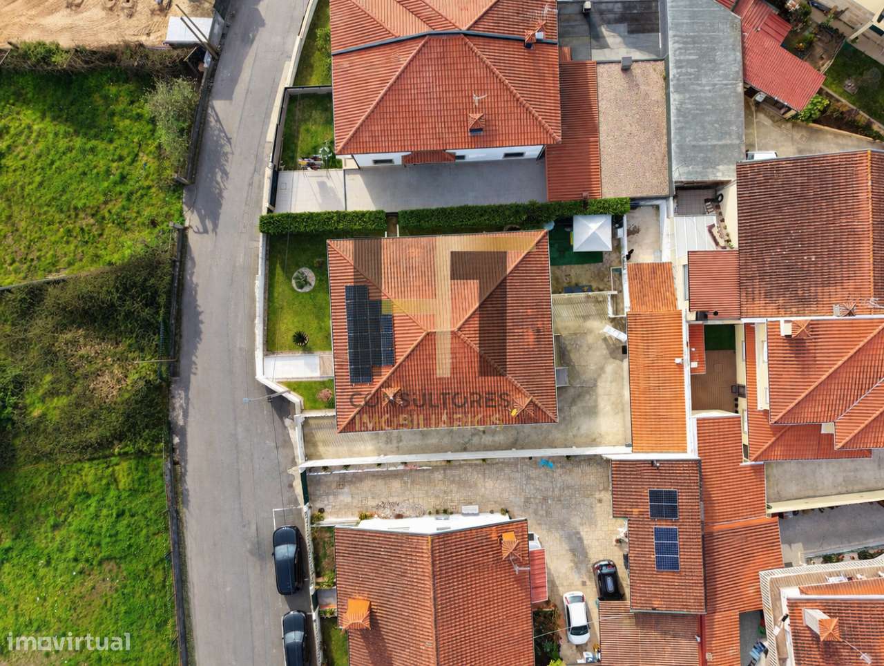 Moradia T3 | 4 Frentes | Suíte | Jardim-47