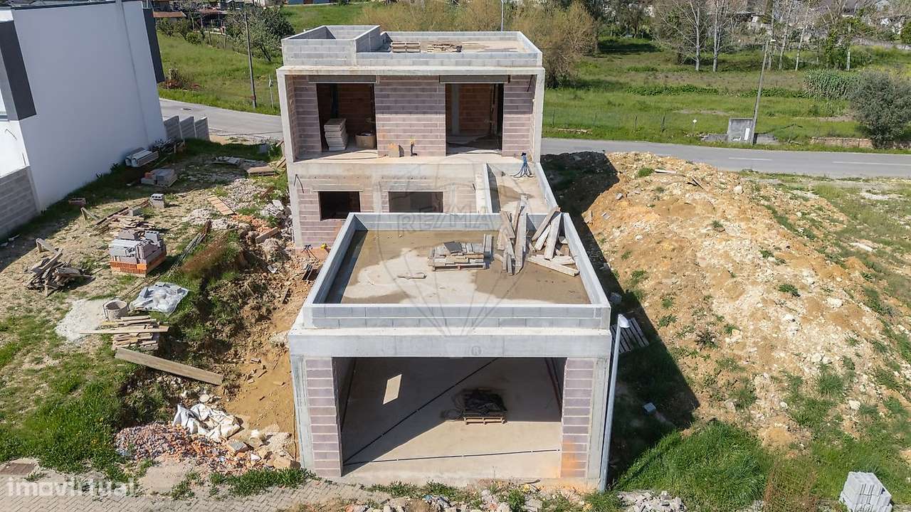 Moradia T4 para venda - Grande imagem: 5/37