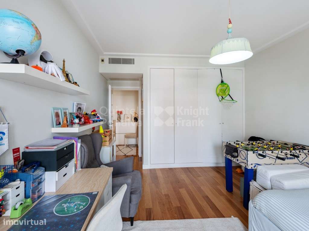 Apartamento T4 em condomínio de luxo privado na Lapa-22