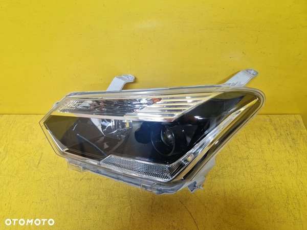 ISUZU D-MAX LIFT LAMPA LEWA LED - 4