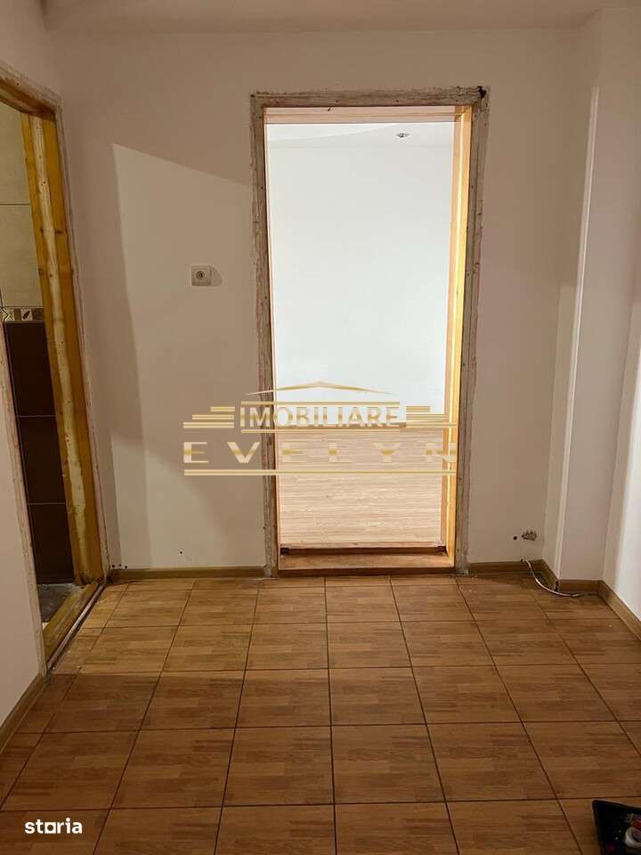 Garsonieră de vânzare ( bloc de apartamente ) - parter inalt-4