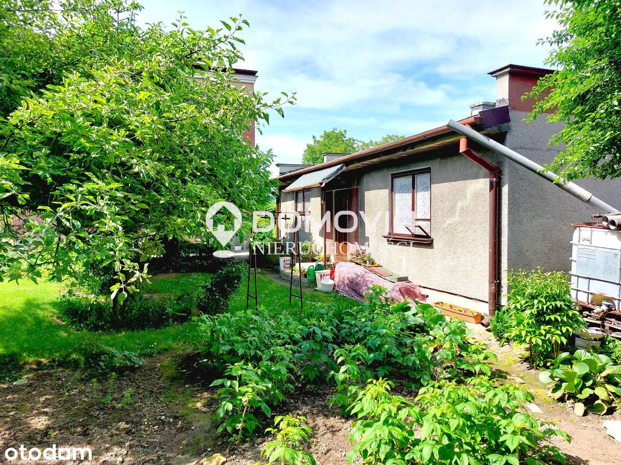 Dom otoczony zielenią blisko Starówki Zamość-5