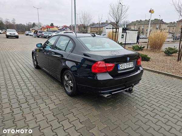 BMW Seria 3 320d - 1