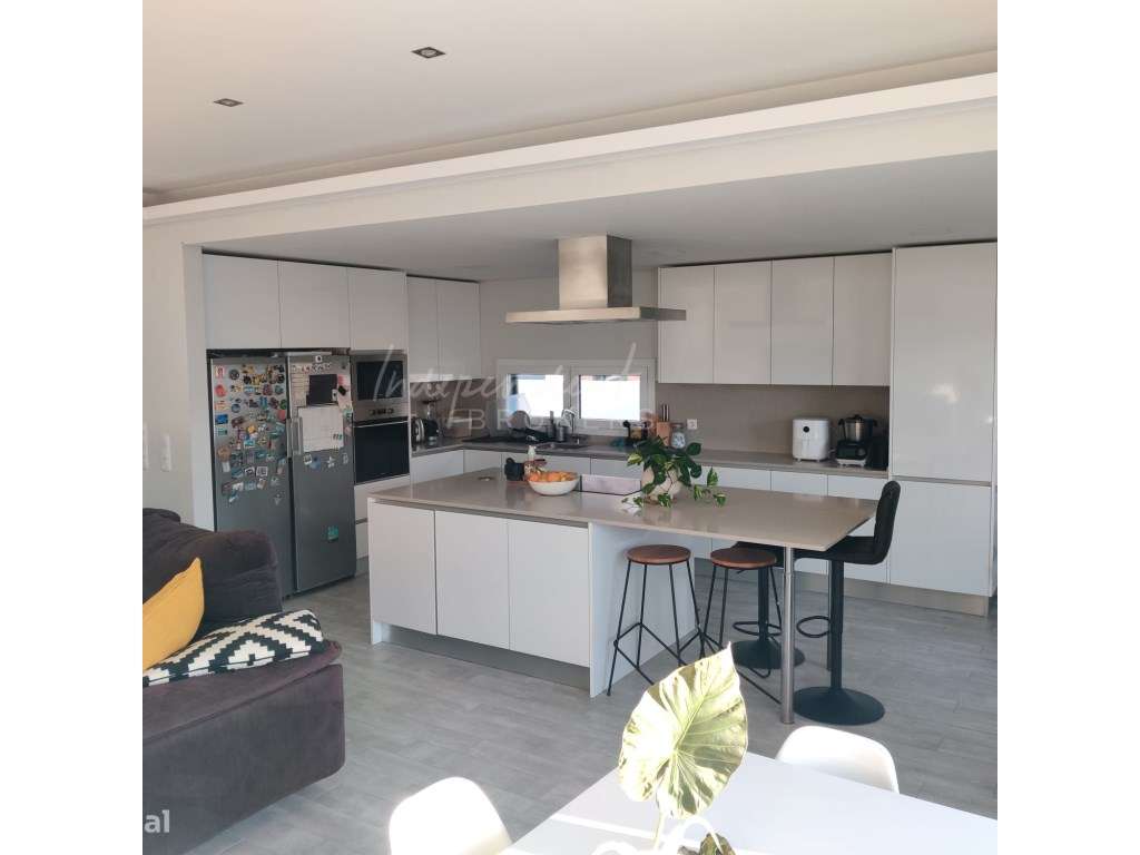 MORADIA PARA ARRENDAMENTO EM FERNÃO FERRO [DISPONÍVEL A PARTIR DE 1... - Grande imagem: 3/11