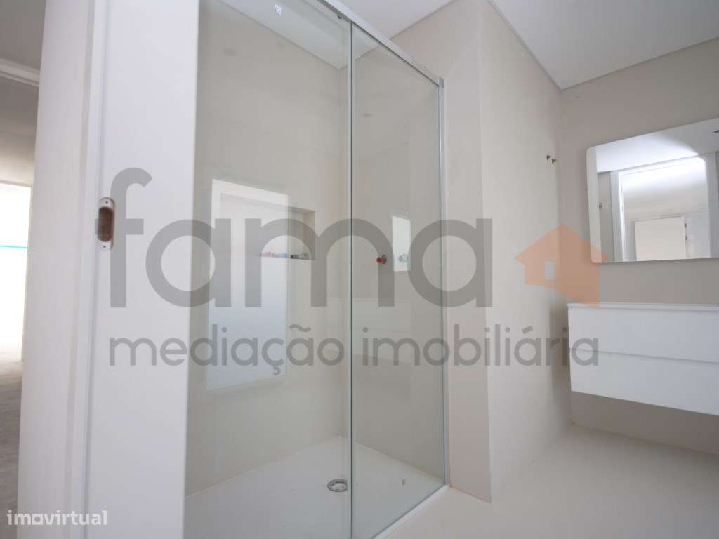 Moradia T4 Empreendimento Ocean Prime Village- S. Pedro do Estoril-28