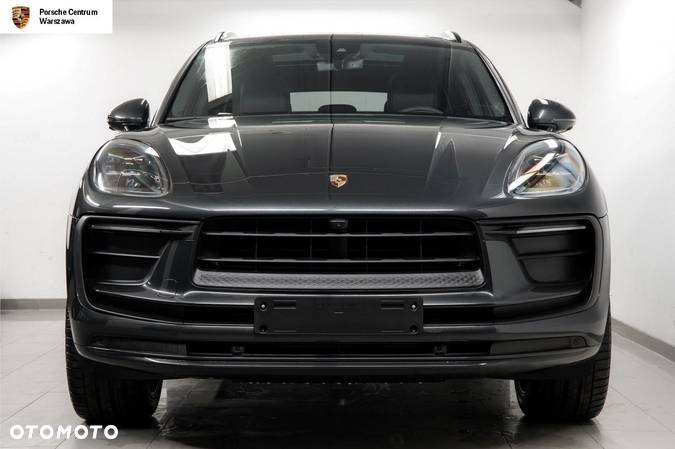 Porsche Macan Standard - 3