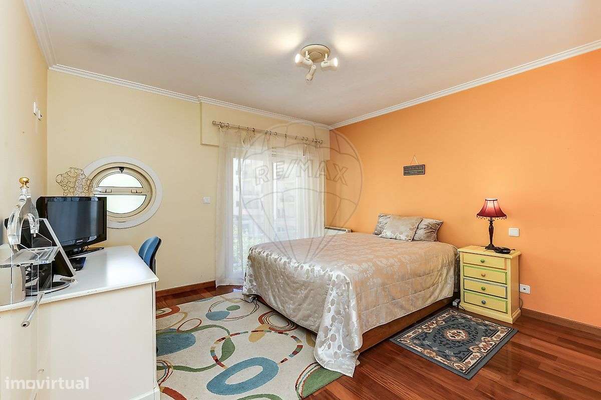 Moradia T4 para venda-25